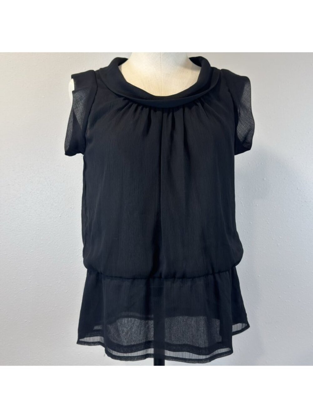 Xhilaration Blouse Womens Small Black Sleeveless Flowy Layers Semi Sheer Lined
